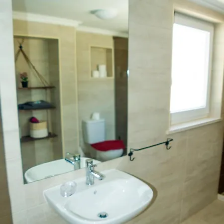 Casa Pipas Palmela #1 新皮尼亚尔